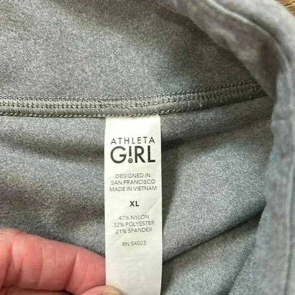 ATHLETA GIRL Size XL 14 Heather Gray On Pointe Cross Hem Capri Leggings RN54023 - Picture 5 of 9